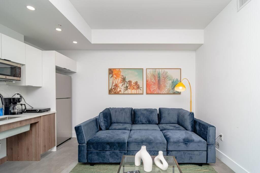 King Bed Brand New Oasis Minutes To Brickell *